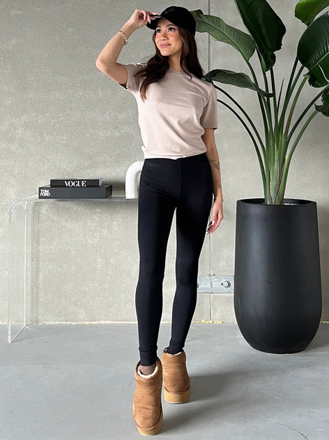 Commando Faux Leather Legging - Size Medium – Chic Boutique Consignments