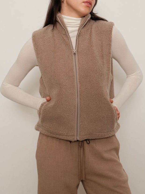 KUWALLA Sherpa Polar Zip Vest
