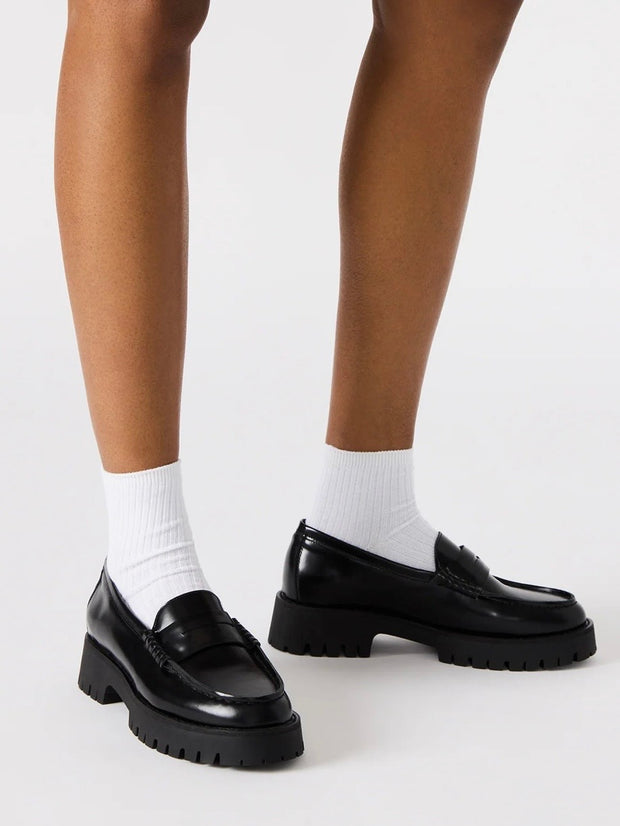 STEVE MADDEN Langsten Black Platform Lug Loafer
