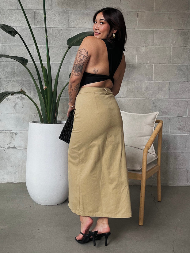 MADISON THE LABEL Eva Midi Skirt