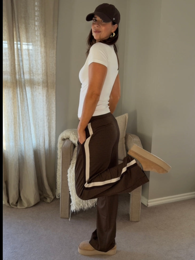 DEX Straight Leg Brown Checkered Pant