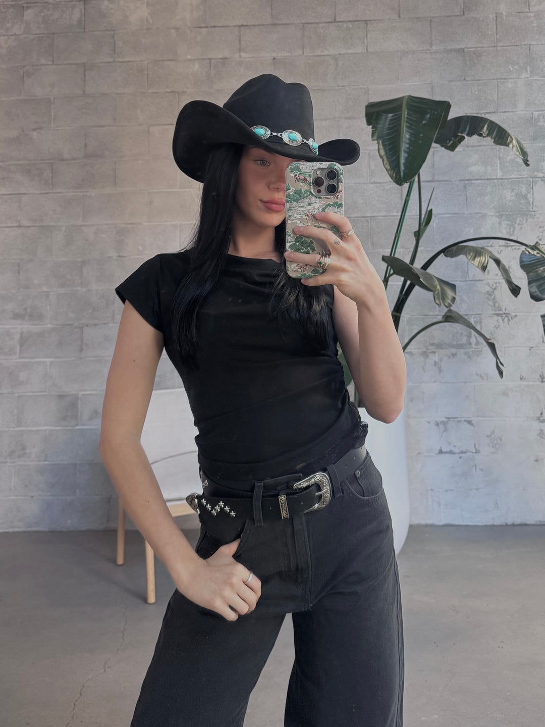 27 Concho Chain Faux Suede Hat – 27 Boutique display picture 2
