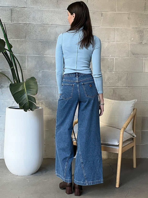 DEX Exposed Seam Long Sleeve Turtleneck