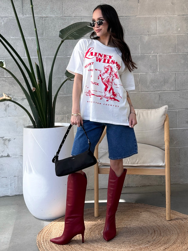 DAYDREAMER Lainey Wilson Bell Bottom Country Merch Tee