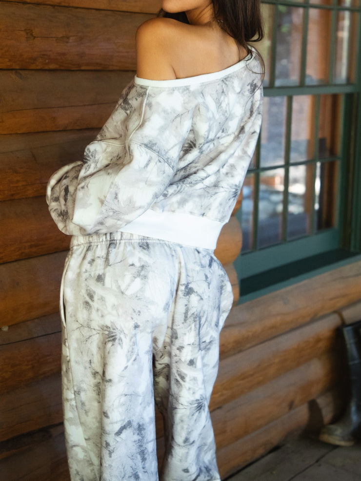 27 Avery Camo Fleece Off-Shoulder Sweatshirt