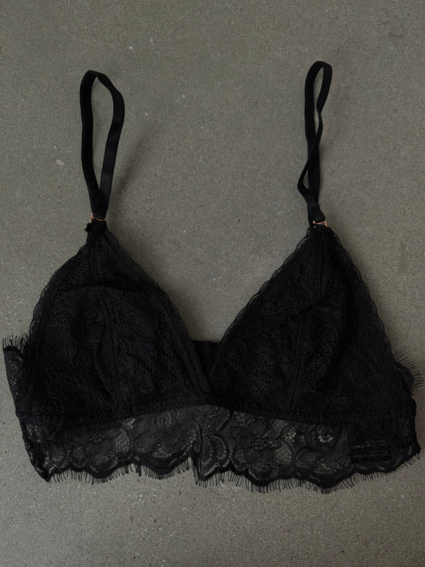 C'EST MOI Lace Bralette