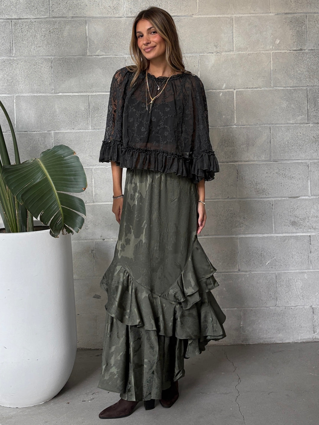 FREE PEOPLE Carly Cape Top – 27 Boutique