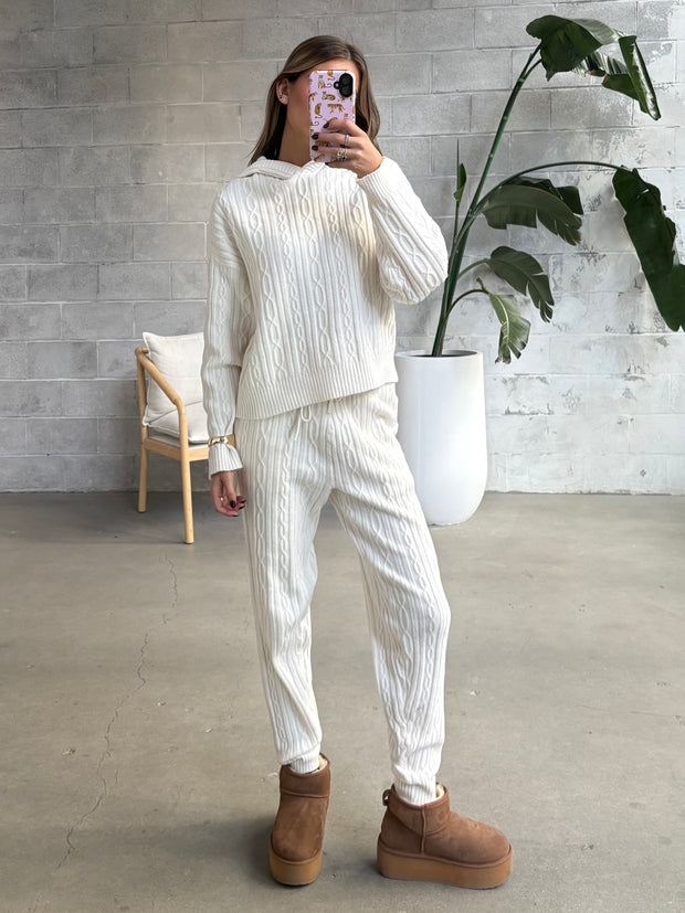 DEX Cable Knit Hooded Sweater and Jogger Set