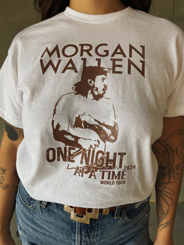 27 Morgan Wallen One Night At A Time Graphic Tee