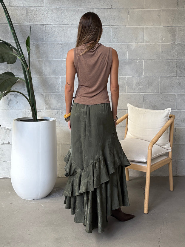 BLACK TAPE Pleated Sleeveless Top