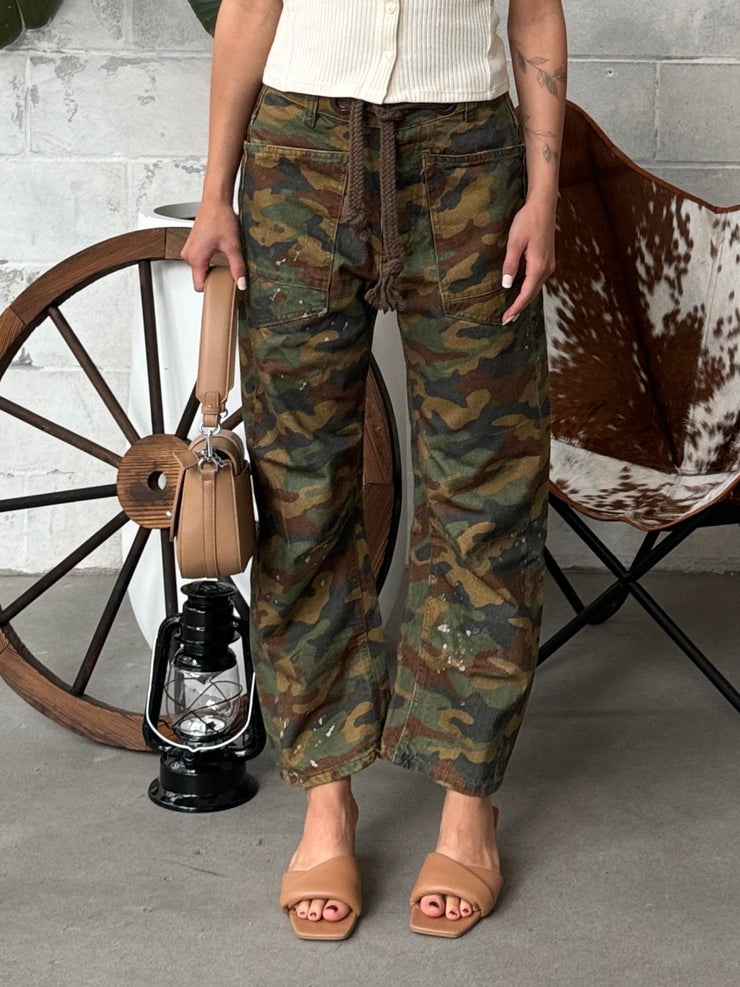 FREE PEOPLE Moxie Printed Low-Slung Barrel Jeans