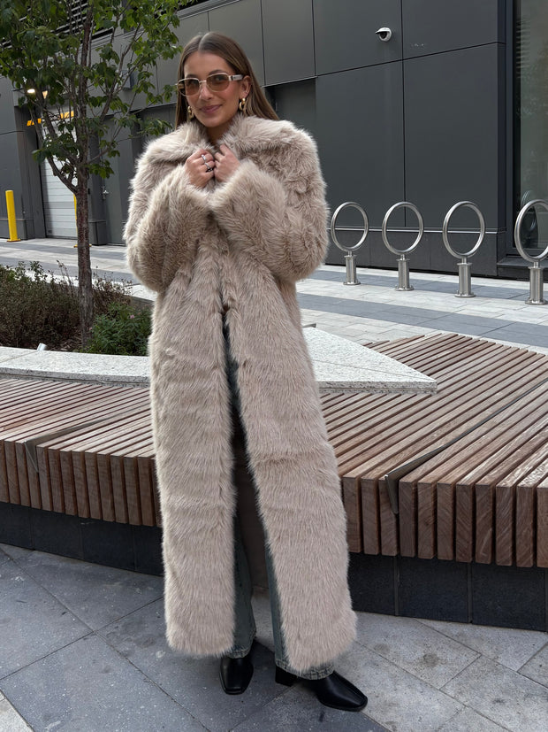 NOISY MAY Evie Faux Fur Long Coat