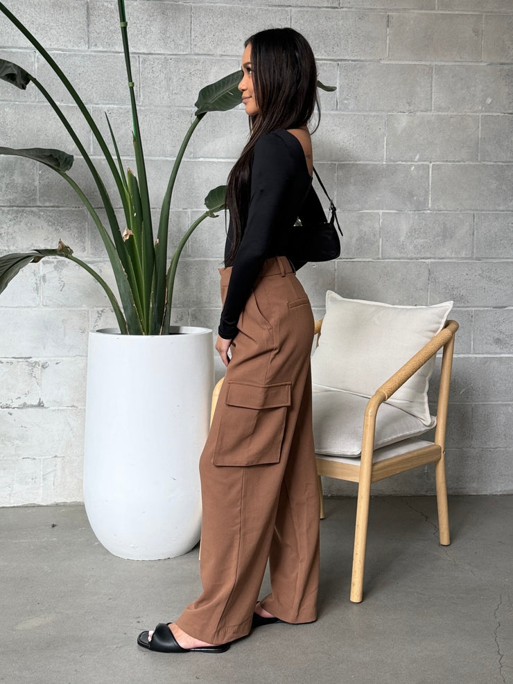 BLACK TAPE Wide Leg Cargo Trouser