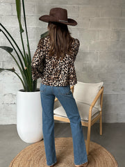 27 Tie Front Puff Sleeve Leopard Blouse