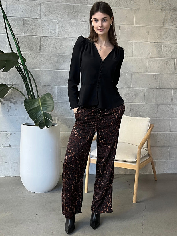 BLACK TAPE Peplum Long Sleeve Blouse