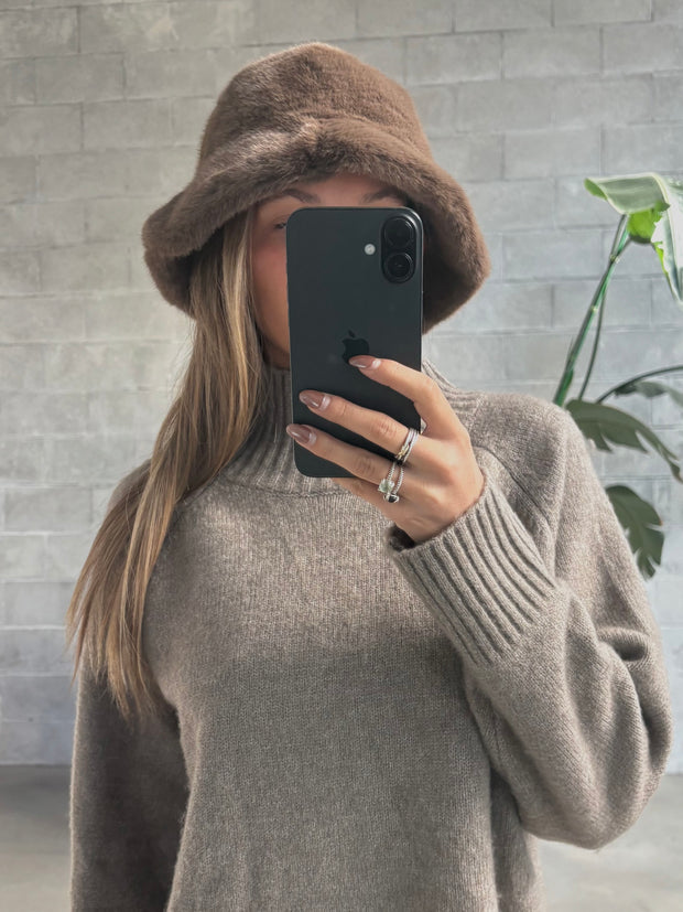 C'EST MOI Faux Fur Bucket Hat