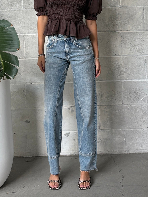 FREE PEOPLE Risk Taker Mid-Rise Straight
