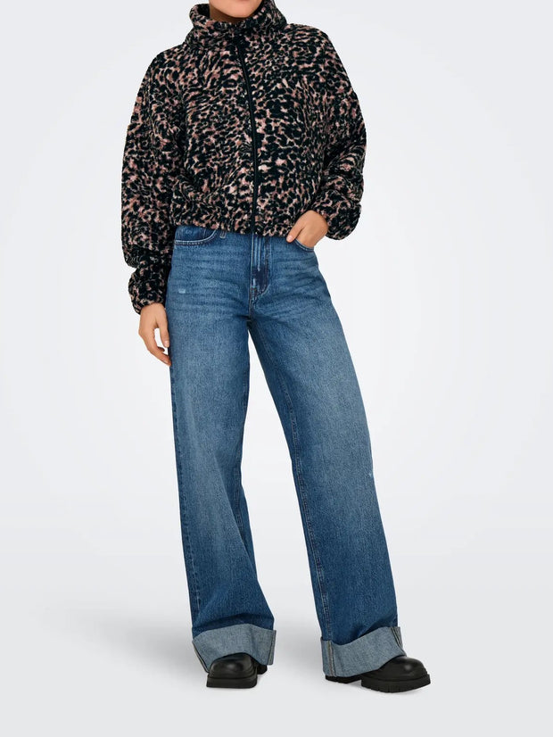 ONLY Lana Leopard Print Sherpa Jacket