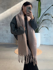 C'EST MOI Blanket Scarf