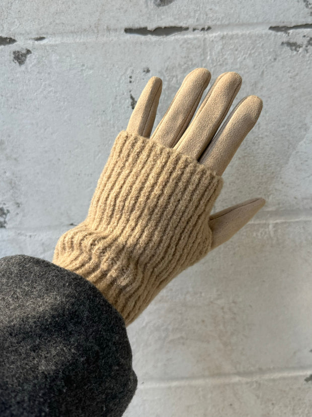 C'EST MOI Viscose Blend Gloves