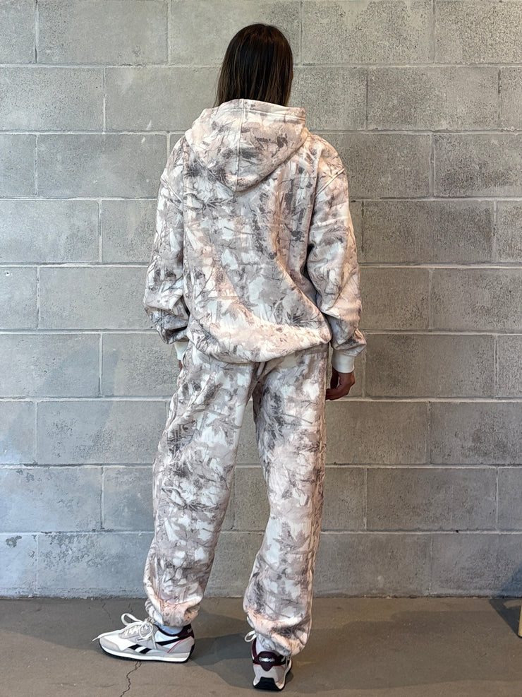 27 Avery Camo Fleece Classic Hoodie