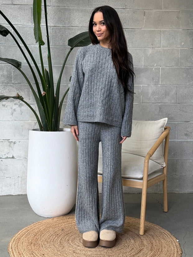 DEX Cable Knit Sweater and Pull On Pant Set