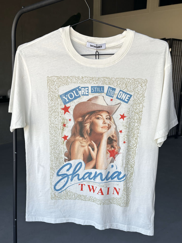 DAYDREAMER Shania Still The One Boyfriend Tee