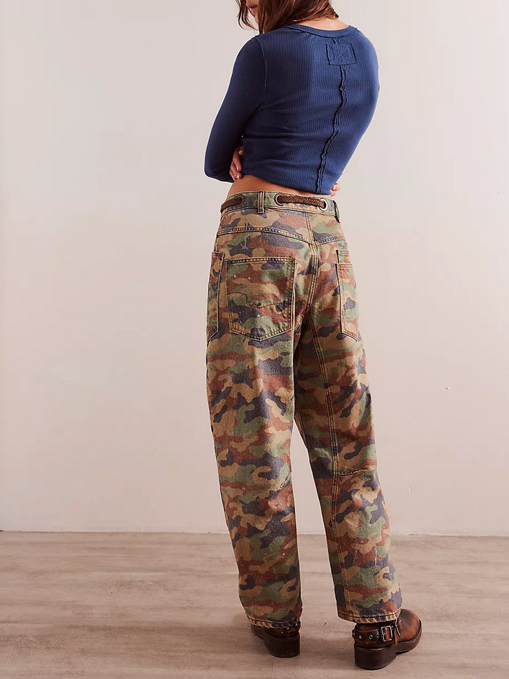 FREE PEOPLE Moxie Printed Low-Slung Barrel Jeans