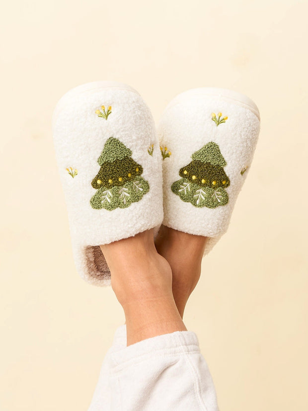 THE DARLING EFFECT Fuzzy Christmas Slippers