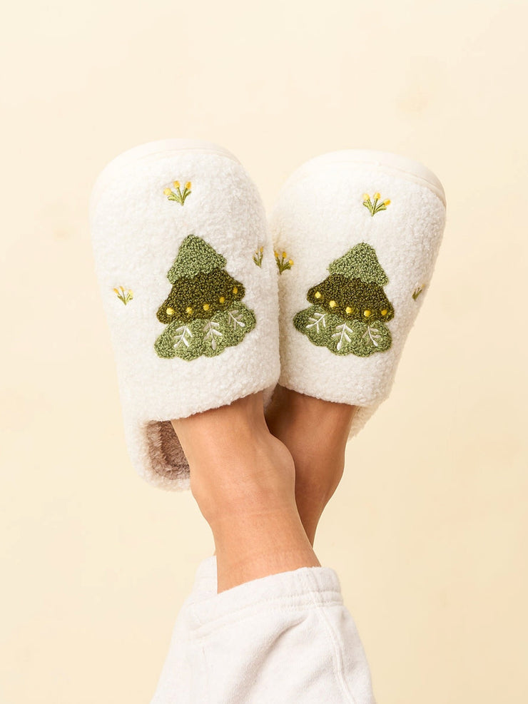 THE DARLING EFFECT Fuzzy Christmas Slippers