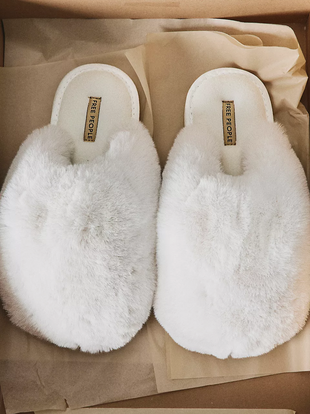 FREE PEOPLE Snowball Slippers