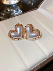 27 Pearl Heart Stud Earrings