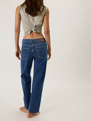 FREE PEOPLE Risk Taker Mid-Rise Straight