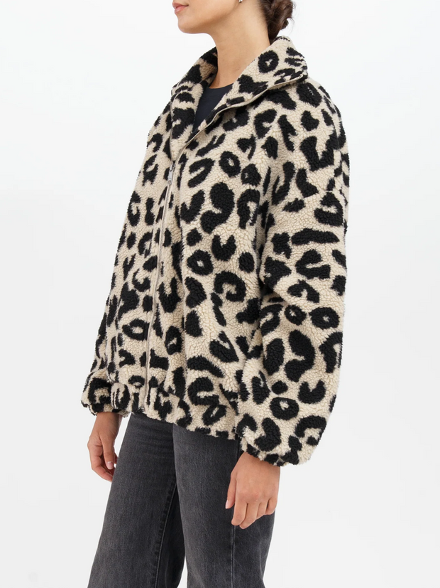 BRUNETTE THE LABEL Leopard Sherpa Jacket