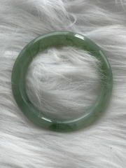 27 Classic Round Bangle