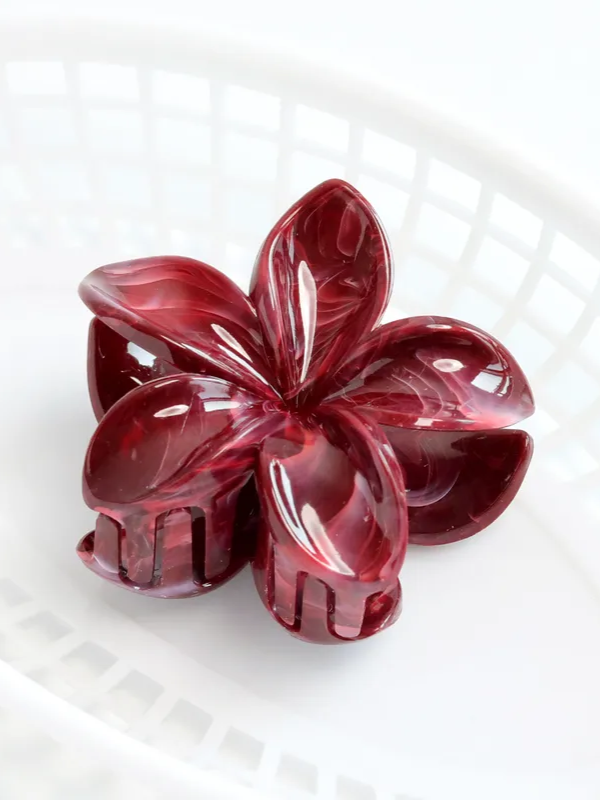 27 Flower Claw Clip