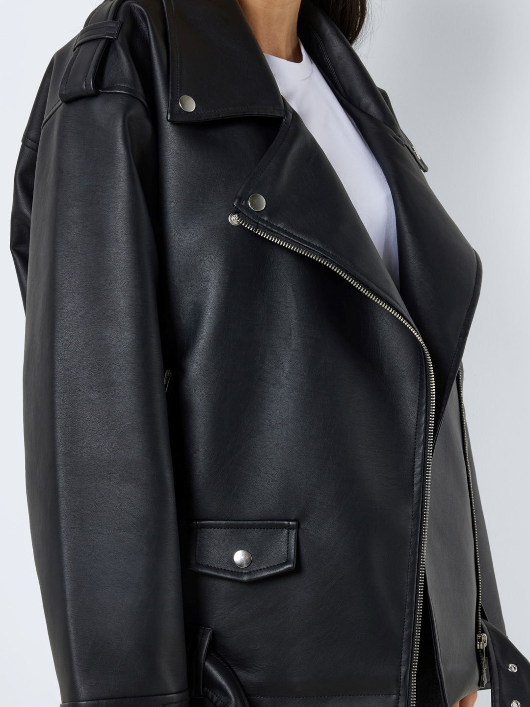 NOISY MAY & ONLY Slade Oversized Faux Leather Jacket – 27