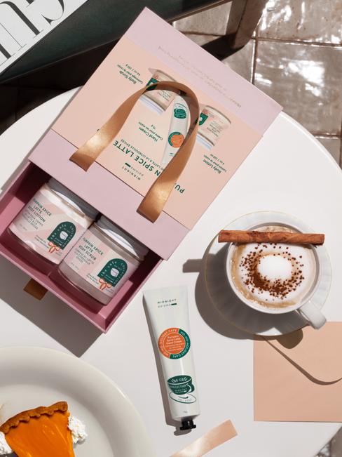 MIDNIGHT PALOMA The Holiday Cafe Collection Trio Set