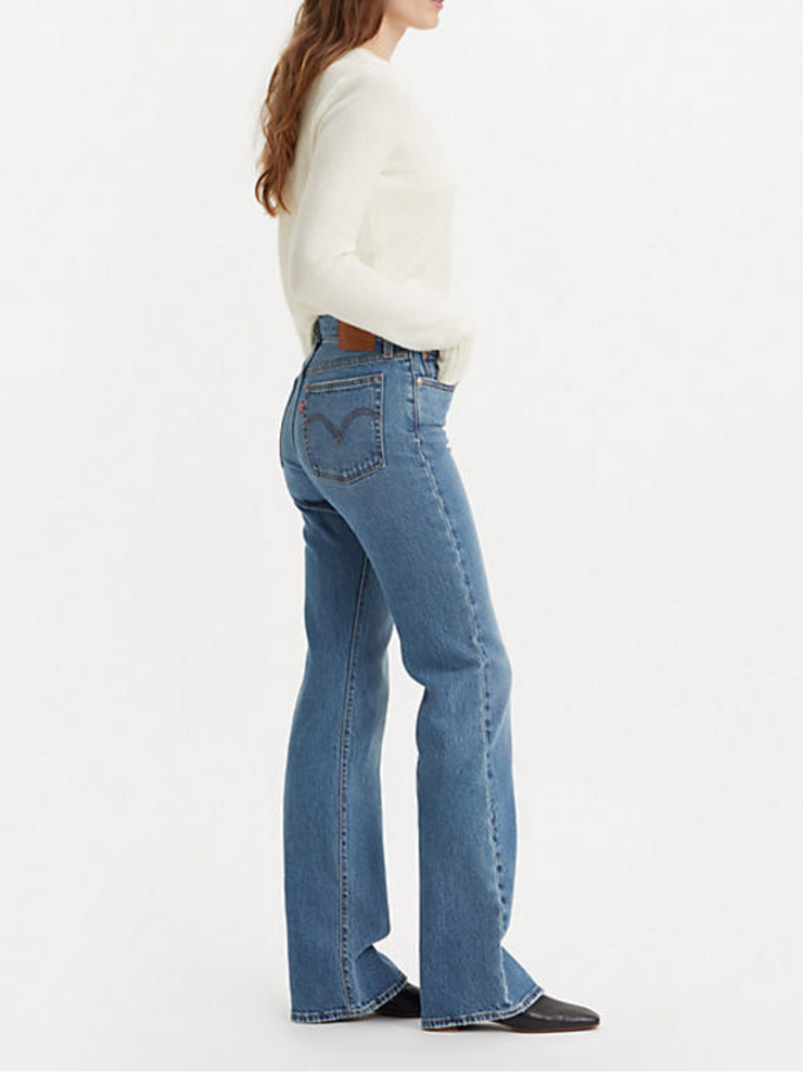 LEVI'S Wedgie Bootcut Jean