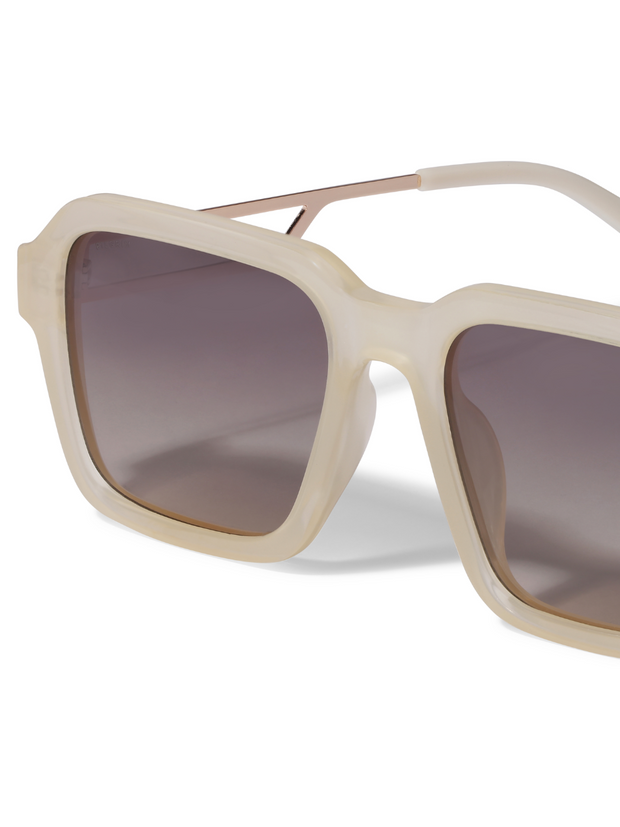 PILGRIM Addilyn Sunglasses