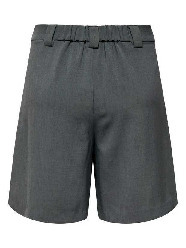 ONLY Svea Pleated Bermuda Shorts