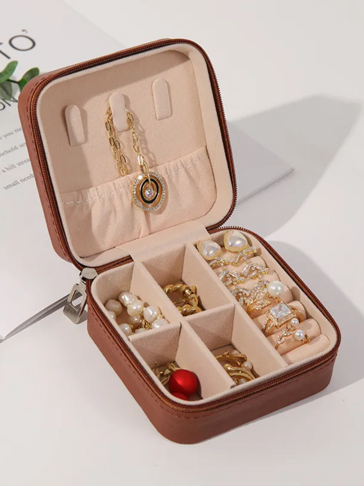 27 Small Jewelry Travel Case