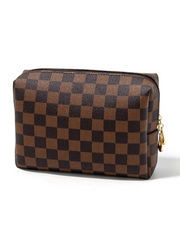 27 Small Checkered Pouch