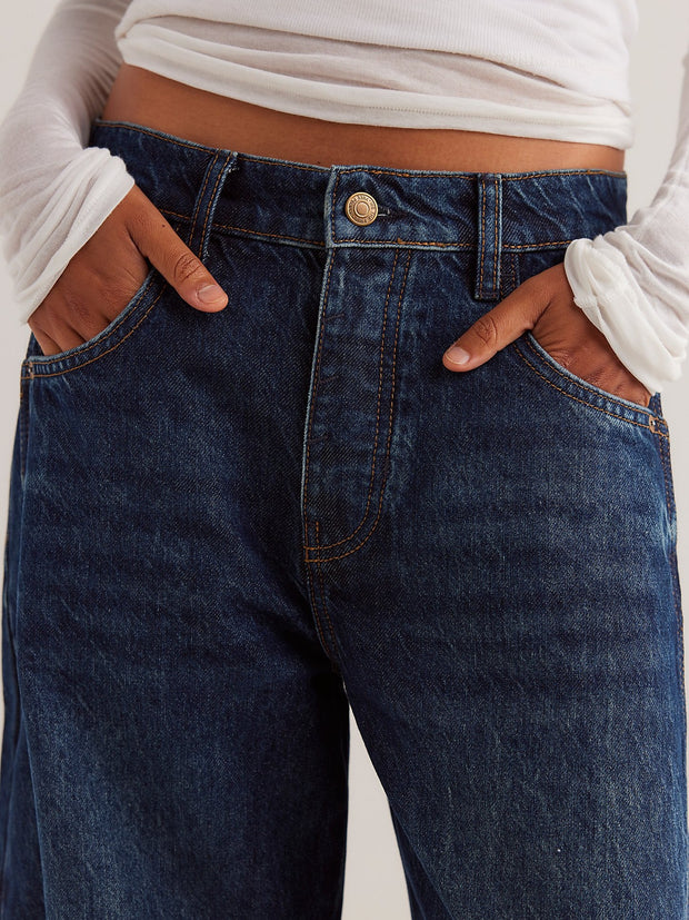FREE PEOPLE Good Luck Mid Rise Barrel Jean