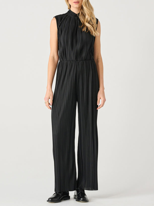 BLACK TAPE Pleated Mockneck Top and Pull on Pant Set