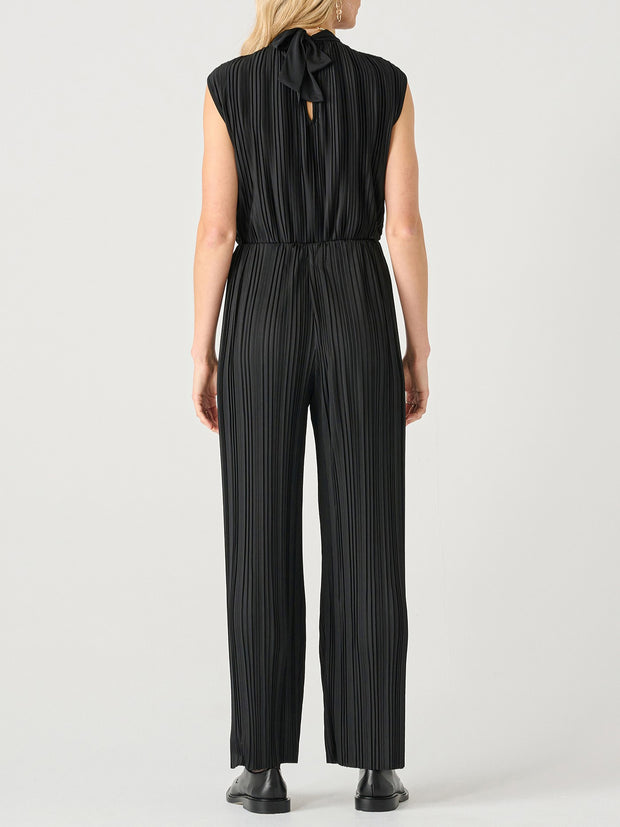 BLACK TAPE Pleated Mockneck Top and Pull on Pant Set