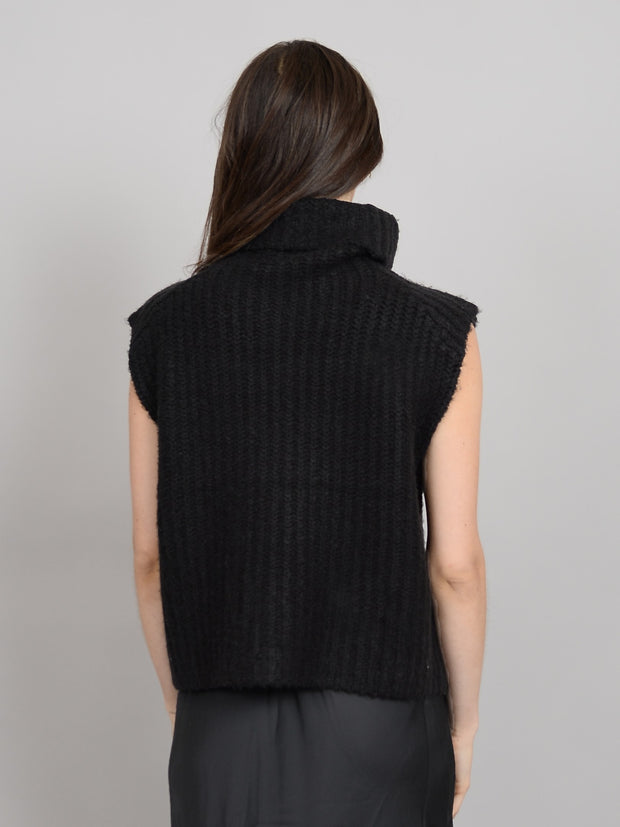 RD STYLE Knit Turtleneck Sleeveless Top