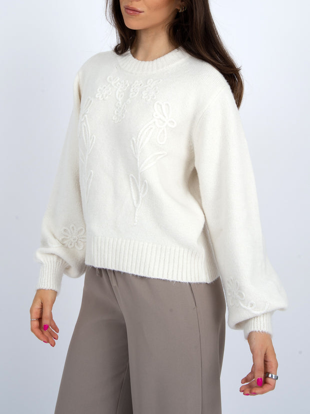 RD STYLE Rhiana Floral Embroidered Knit Sweater