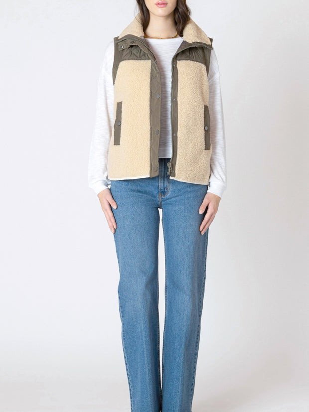 DEX Sherpa Vest