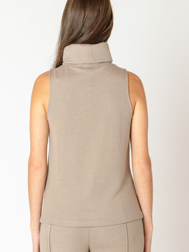 BLACK TAPE Sleeveless Turtleneck Top